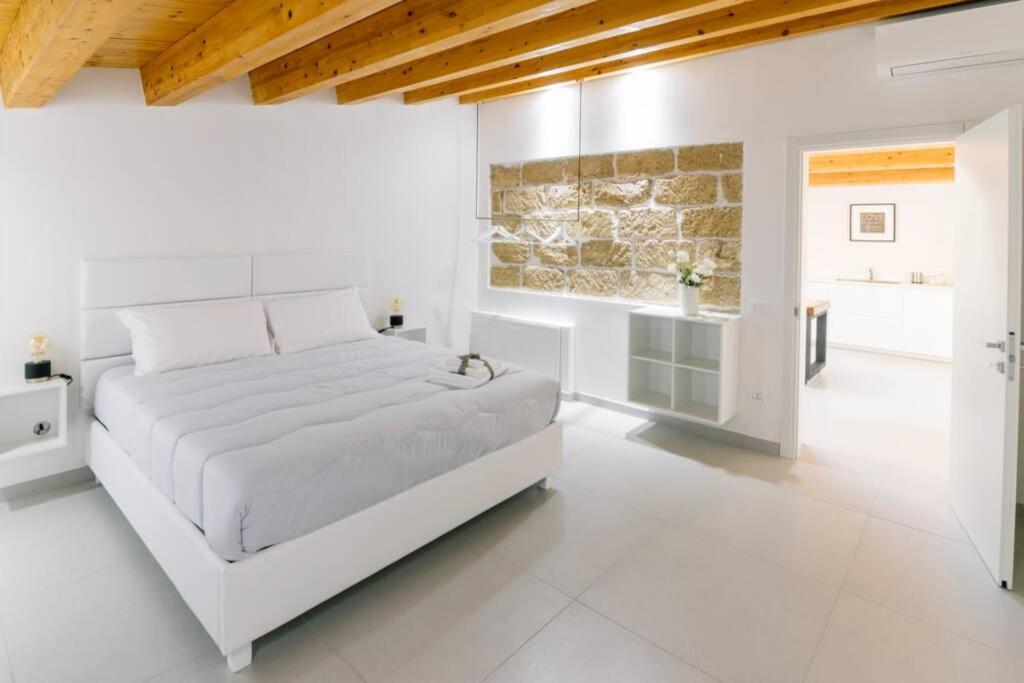 Apartamento Bnb Dolcevita Gold
